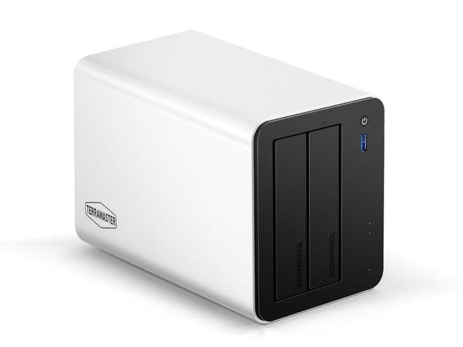 鐵威馬推出 F2-425 Plus 混合 NAS:2+3 盤位,雙 5GbE 網絡